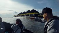 KN Kuda Laut 403 Bakamla Bantu Kapal Tongkang Kandas di Perairan Samarinda        