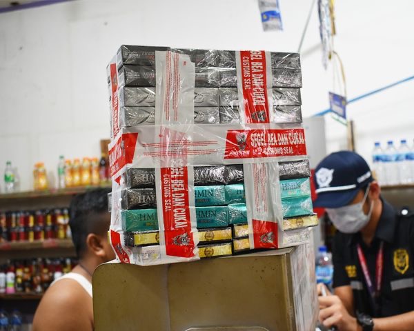 Operasi Pasar, Bea Cukai Pekanbaru Sita 3.476 Batang Rokok Ilegal